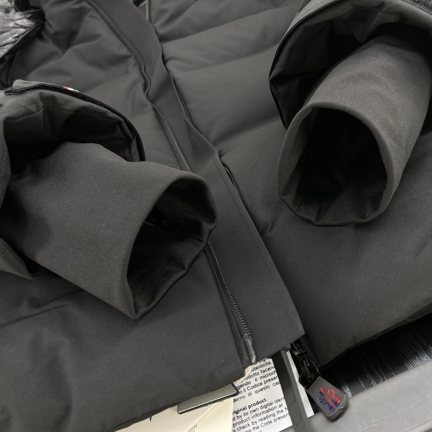 wg.luxury- 7o9385r Down jacket 90 white duck down 2colour item:E-F524J3012-2